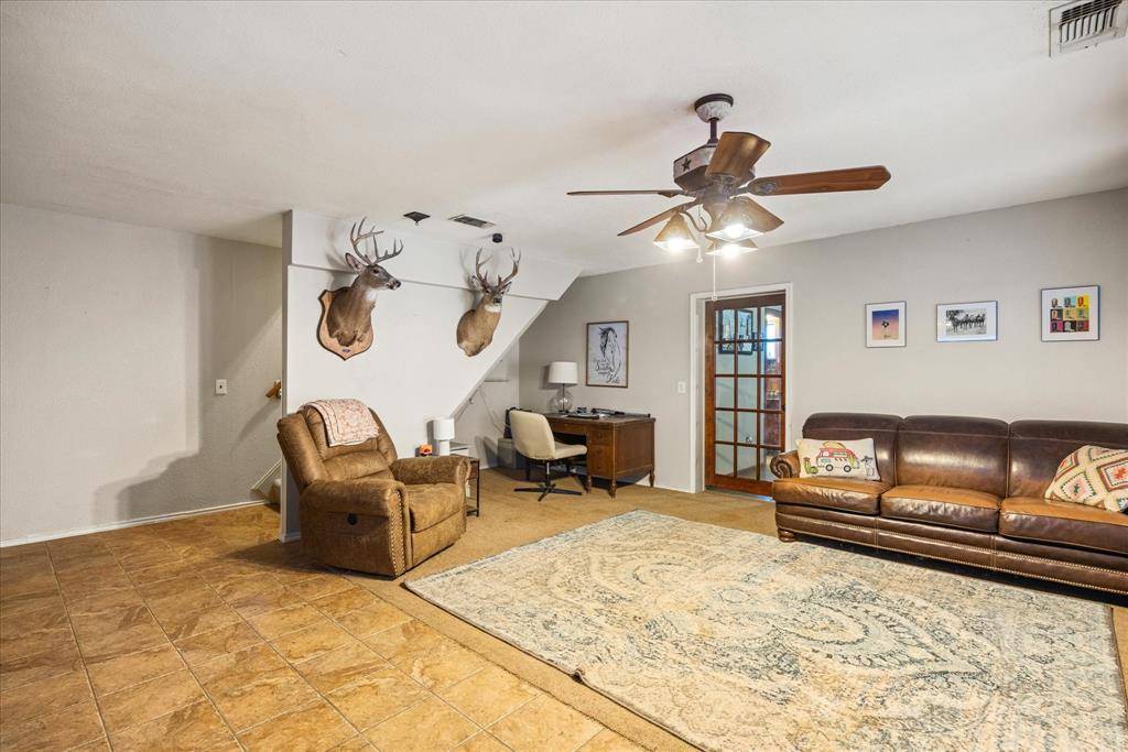 Granbury, TX 76048,614 Overhill Road