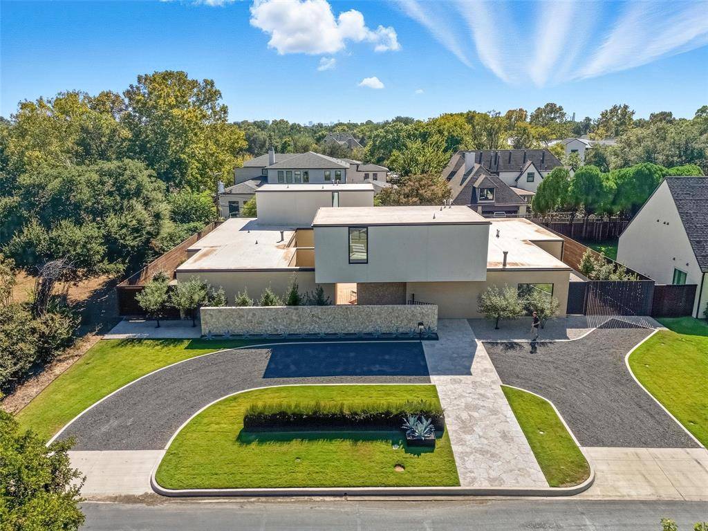 Dallas, TX 75230,5820 Northmoor Drive