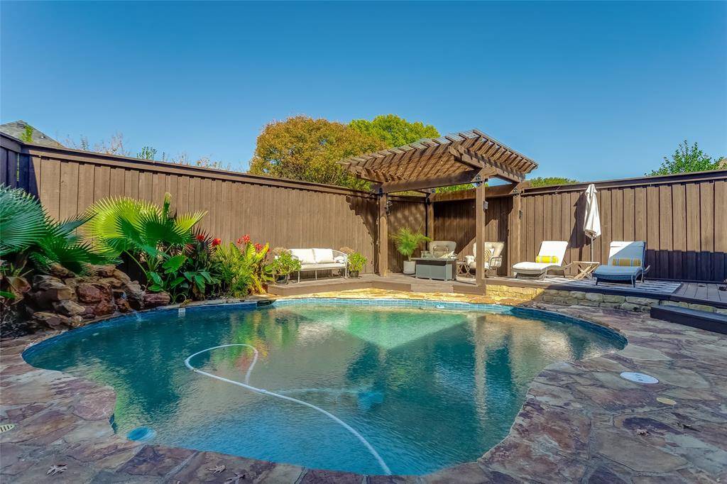 Dallas, TX 75252,5919 Mapleshade Lane