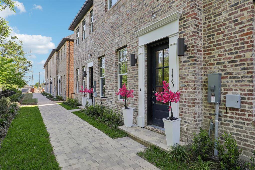 Plano, TX 75074,1472 N Avenue