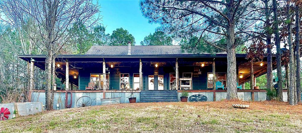 Lockesburg, AR 71845,150 Twin Creeks Lane