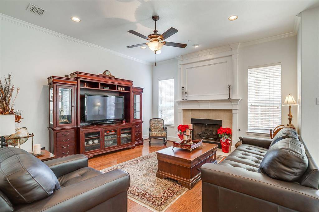 Irving, TX 75063,8216 Dogwood Lane