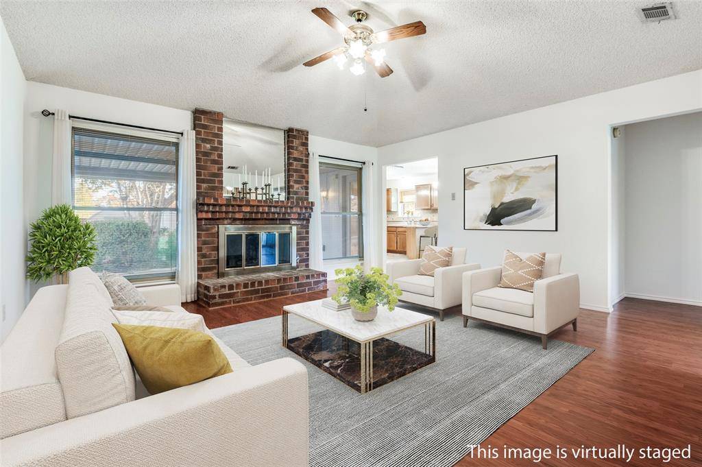 Desoto, TX 75115,317 N Beltwoods Drive