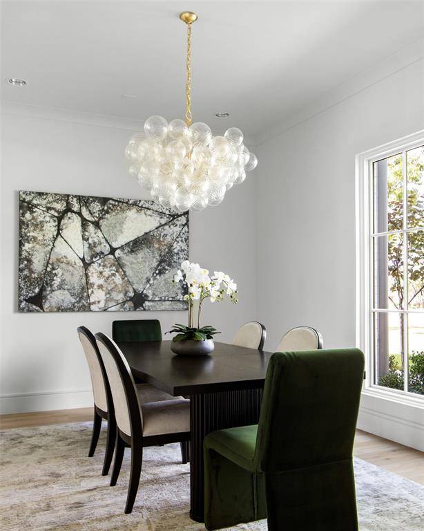 Dallas, TX 75229,10335 Hedgeway Drive