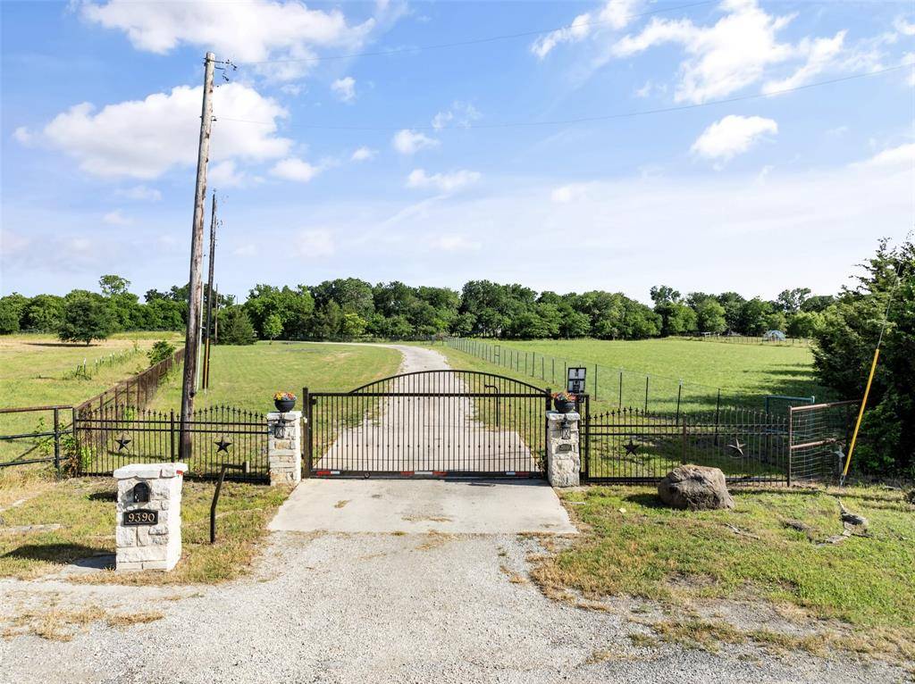 Princeton, TX 75407,9390 Lakeridge Drive