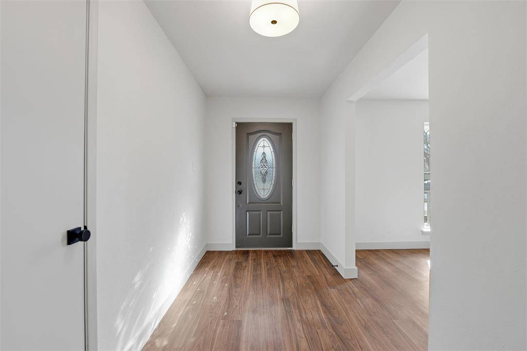 Grapevine, TX 76051,2822 Wentwood Drive