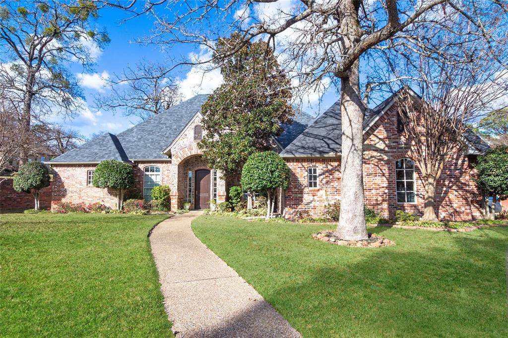 Tyler, TX 75703,2111 Holly Hill Drive