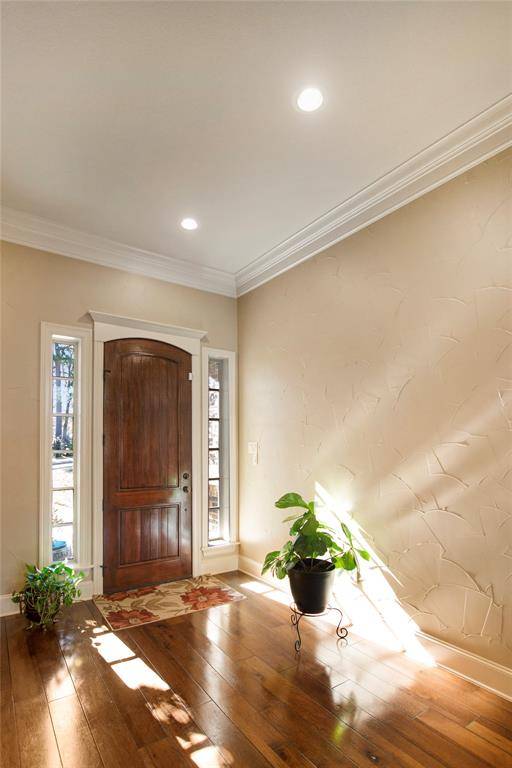 Tyler, TX 75703,2111 Holly Hill Drive