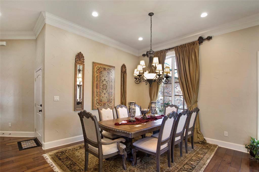 Tyler, TX 75703,2111 Holly Hill Drive