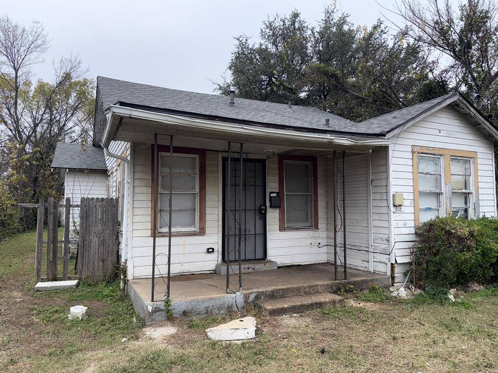 Dallas, TX 75216,1418 E Overton Road