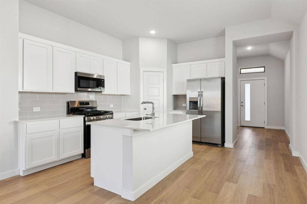 Lavon, TX 75166,970 Dahlia Drive