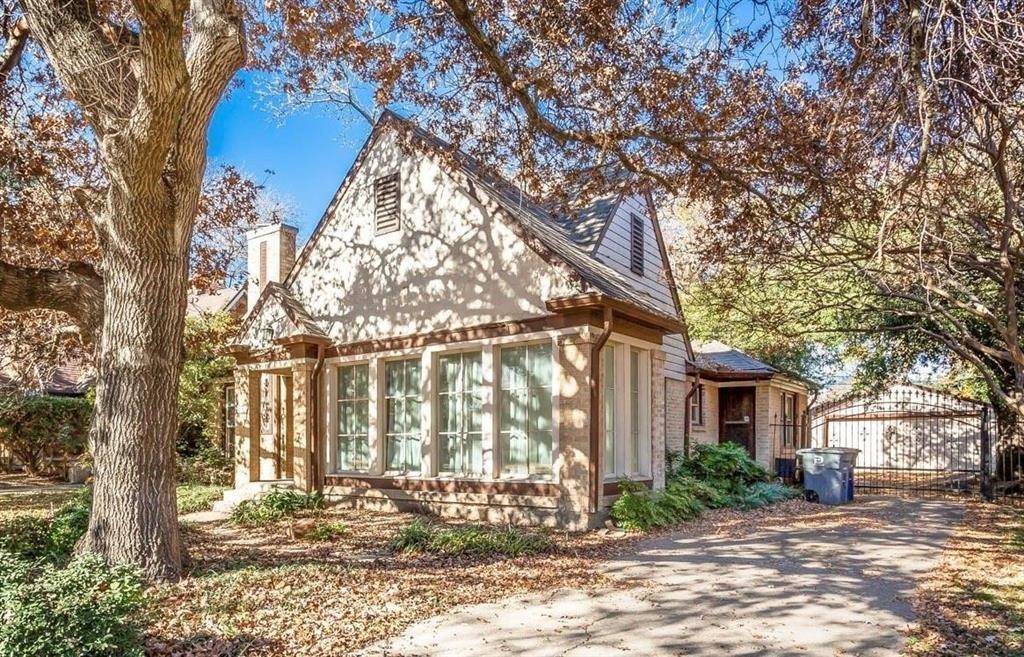 Dallas, TX 75206,5543 Mccommas Boulevard