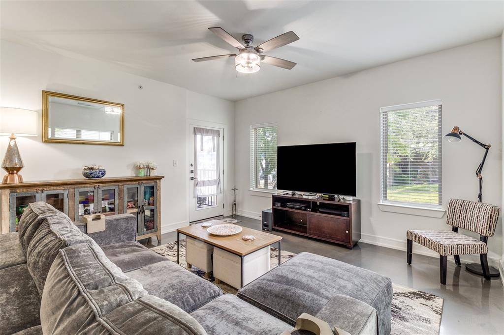 Dallas, TX 75206,5710 Mccommas Boulevard #103