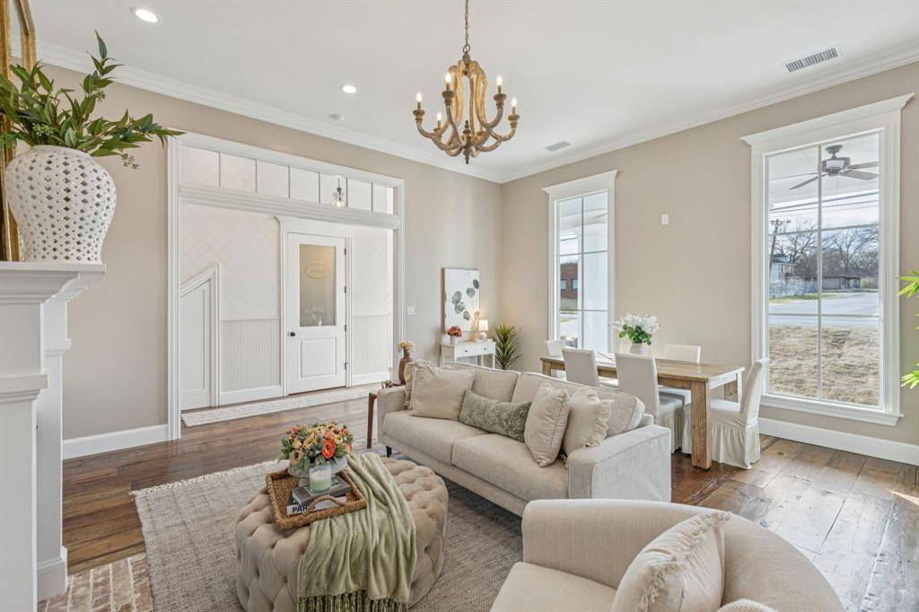 Rockwall, TX 75087,515 S Clark Street