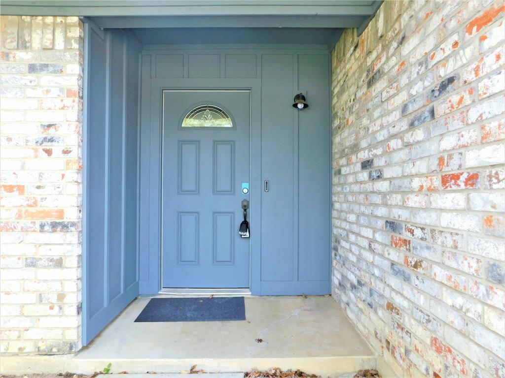 Denton, TX 76209,2512 Chaparral Court