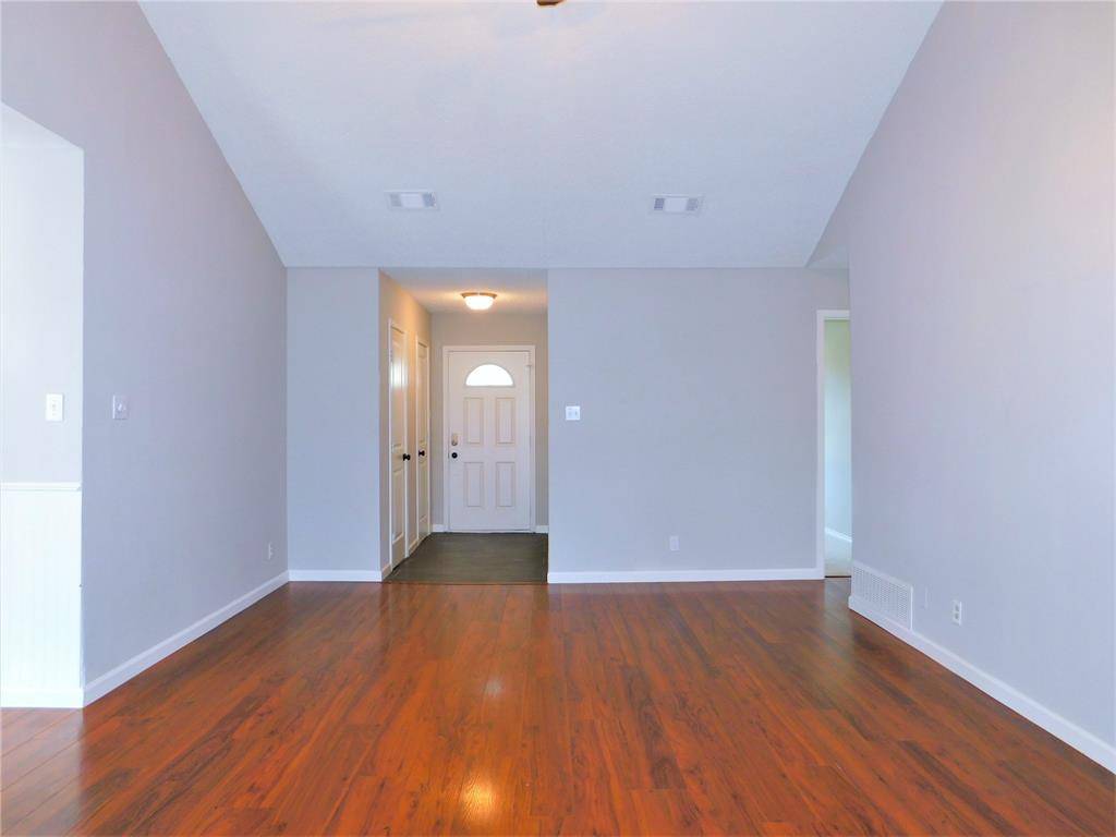 Denton, TX 76209,2512 Chaparral Court