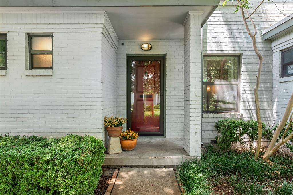 Dallas, TX 75235,4953 N Hall Street