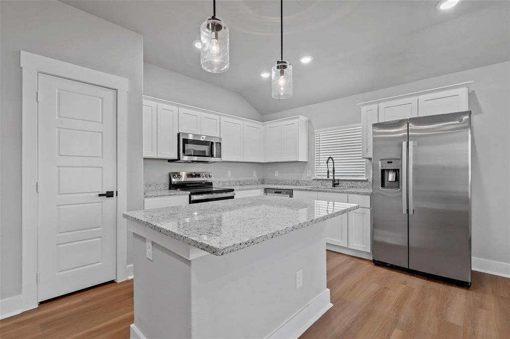 Tolar, TX 76476,468 Peace Lily Way