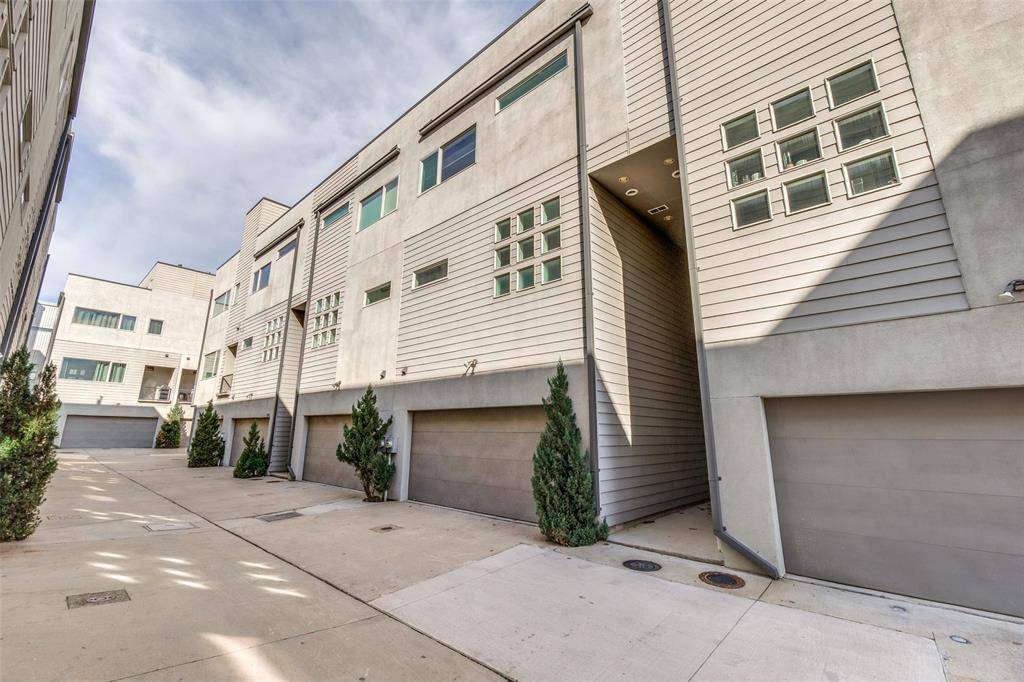 Dallas, TX 75219,4610 Steel Street