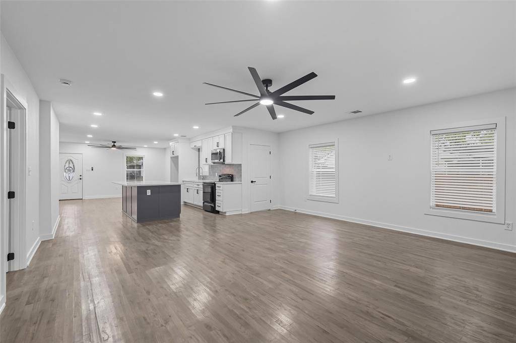 Kaufman, TX 75142,1901 S Jefferson Street