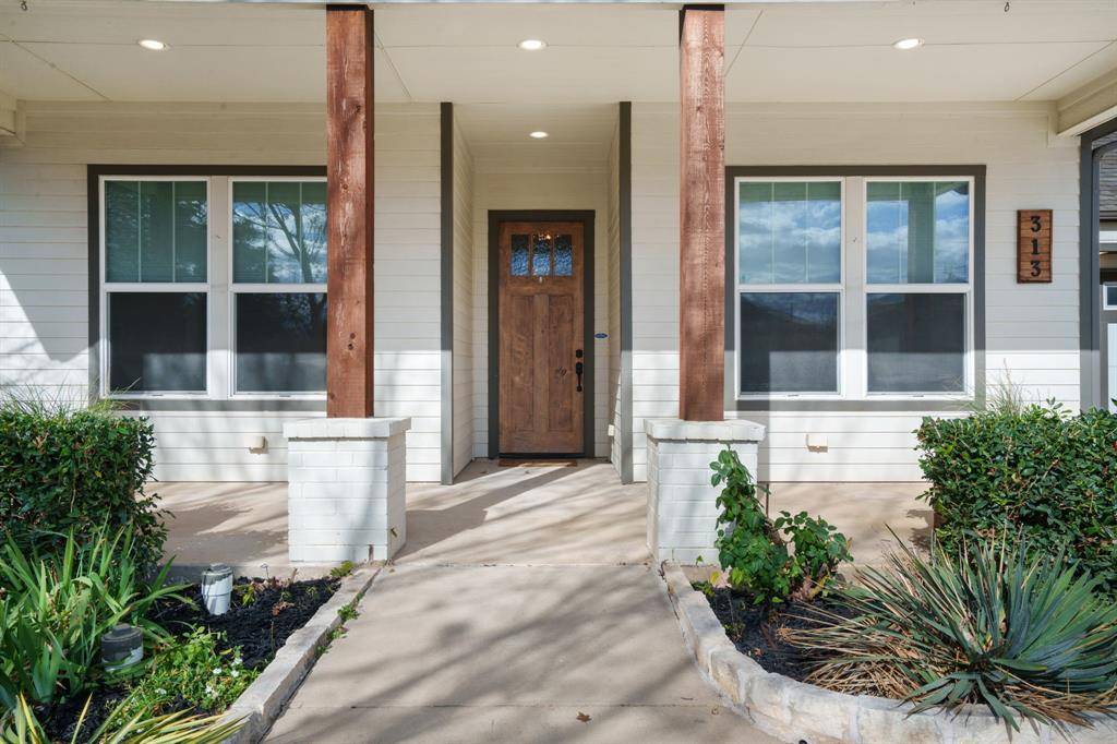 Prosper, TX 75078,313 E 3rd Street