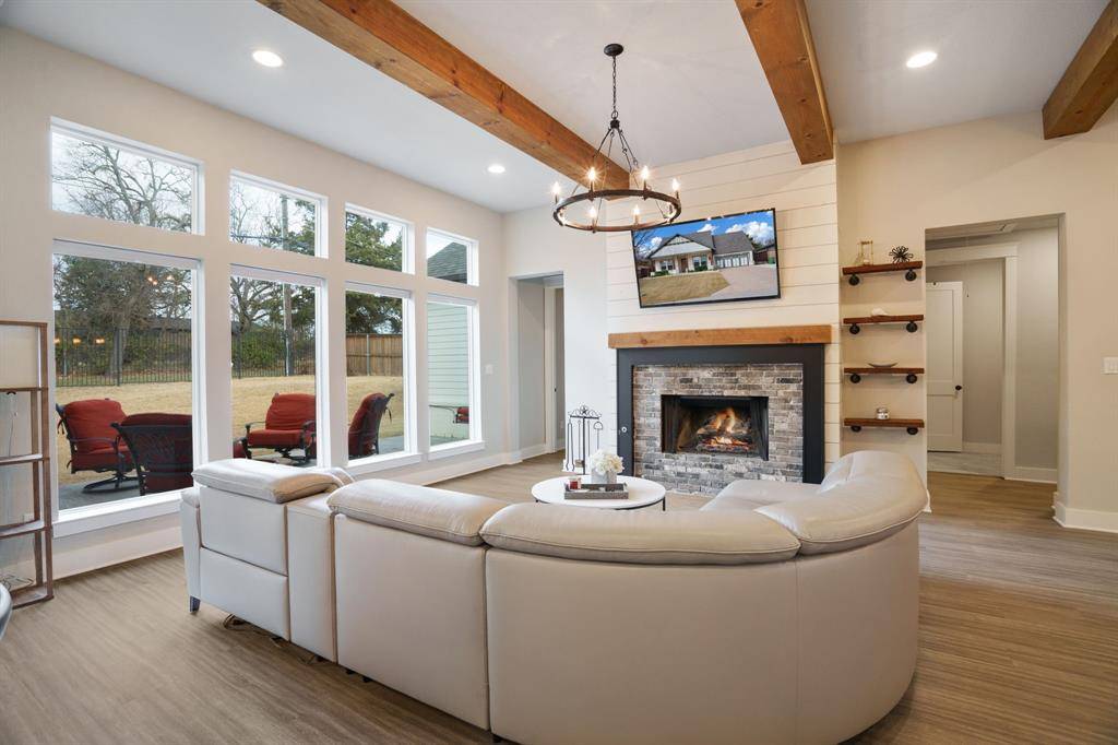 Prosper, TX 75078,313 E 3rd Street