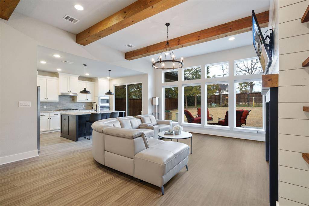 Prosper, TX 75078,313 E 3rd Street