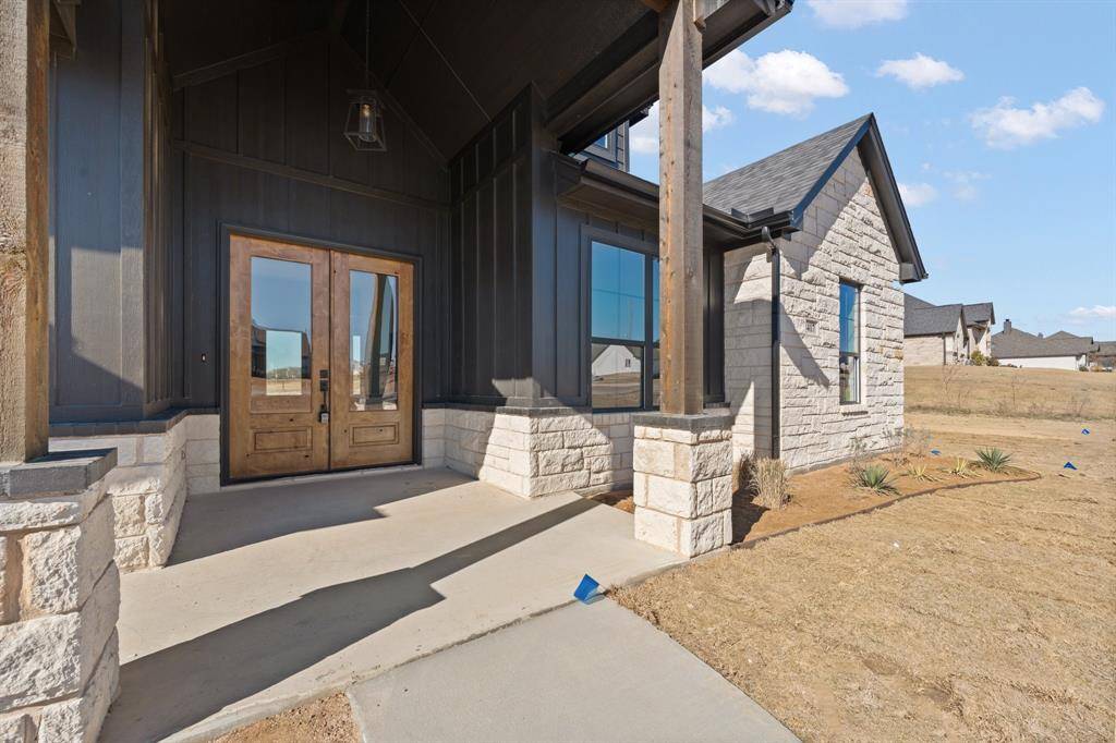 Azle, TX 76020,417 Collum View