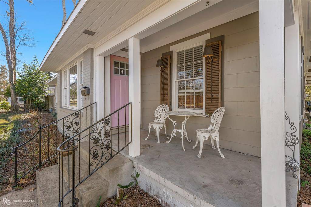 Shreveport, LA 71105,1404 E Kings Highway