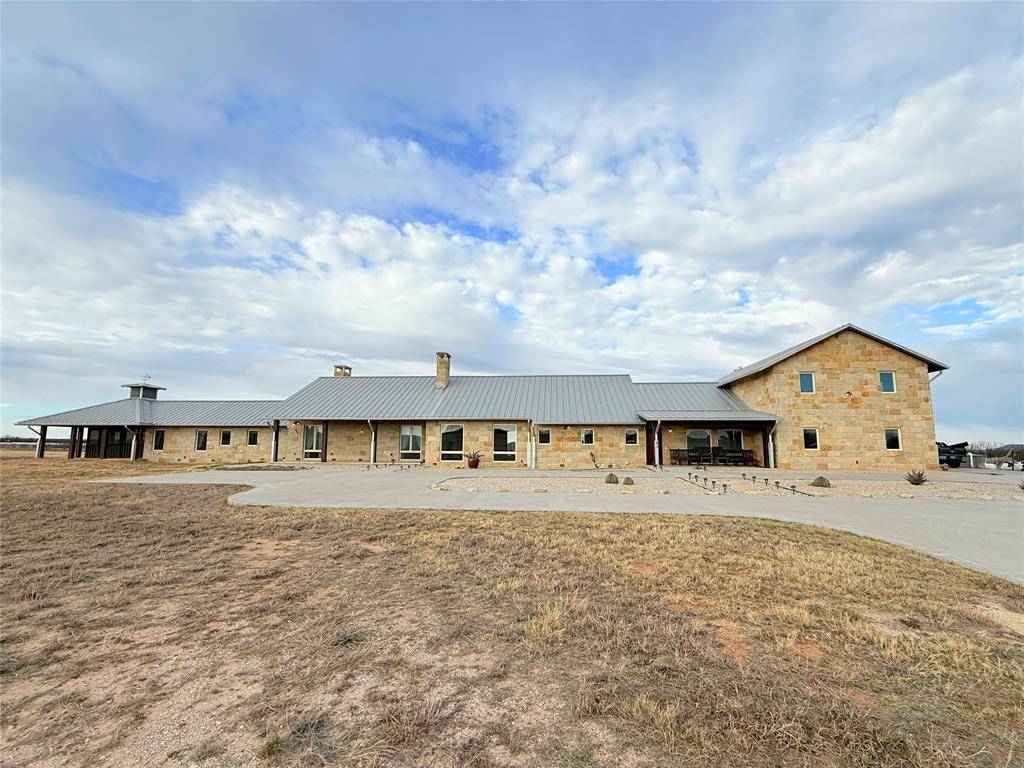 Tuscola, TX 79562,990 County Road 621