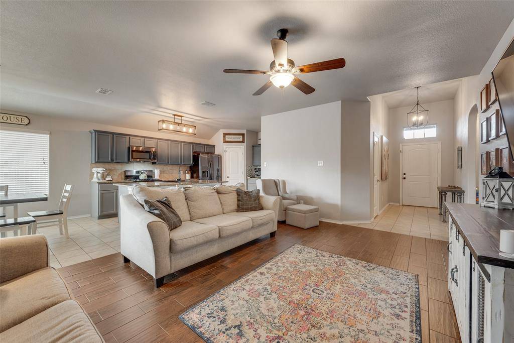 Fort Worth, TX 76179,6329 Spokane Drive