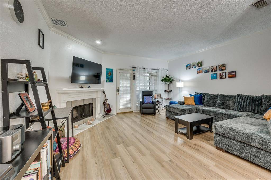 Carrollton, TX 75006,3550 Country Square Drive #505