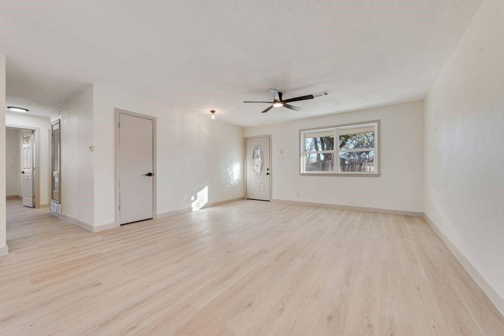 Watauga, TX 76148,5713 Saramac Drive