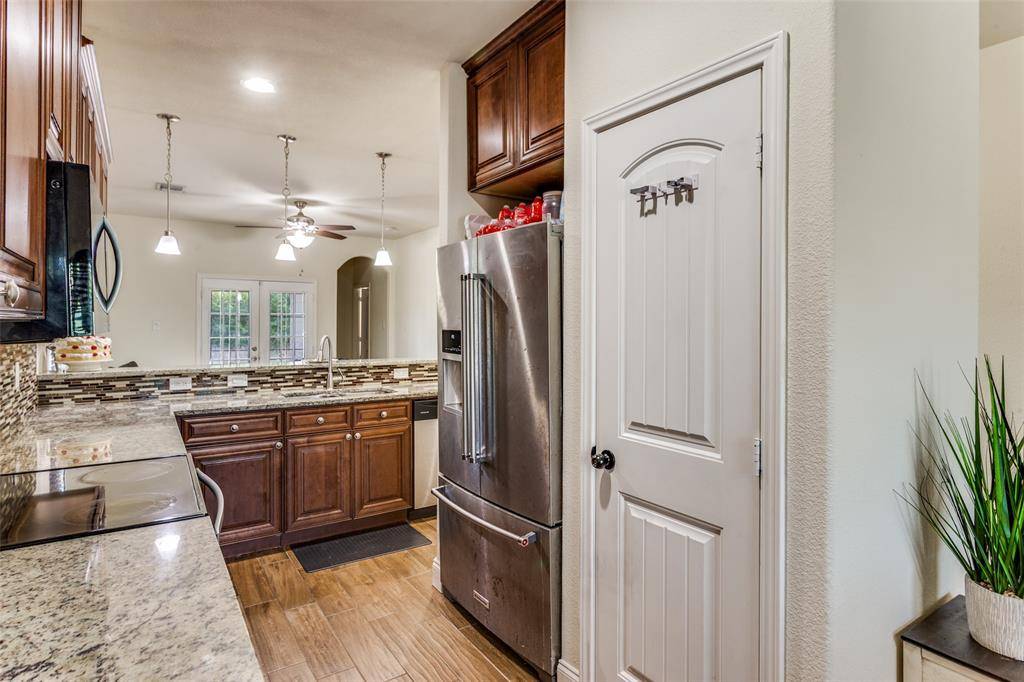 Fort Worth, TX 76106,2901 NW 18th Street