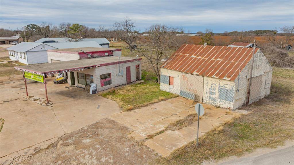 Gustine, TX 76455,100 W Commerce Street