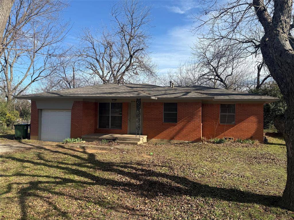 Aubrey, TX 76227,504 Hill Street