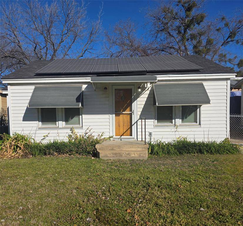 Fort Worth, TX 76111,3925 E 4th Street