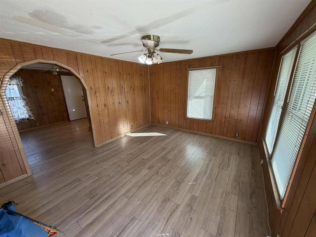 Fort Worth, TX 76111,3925 E 4th Street