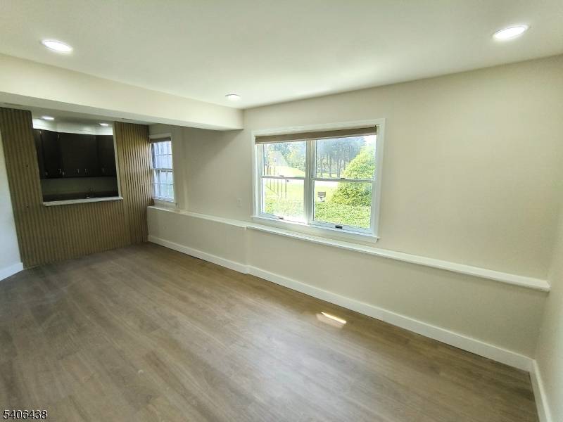 Washington Twp., NJ 07853,2 Mountain View Ave