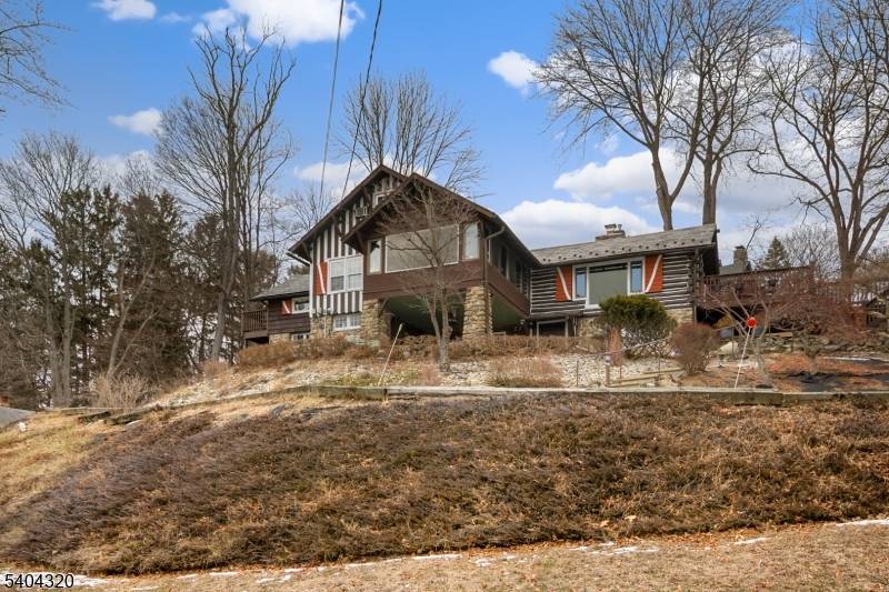 Sparta Twp., NJ 07871,77 W Shore Trl