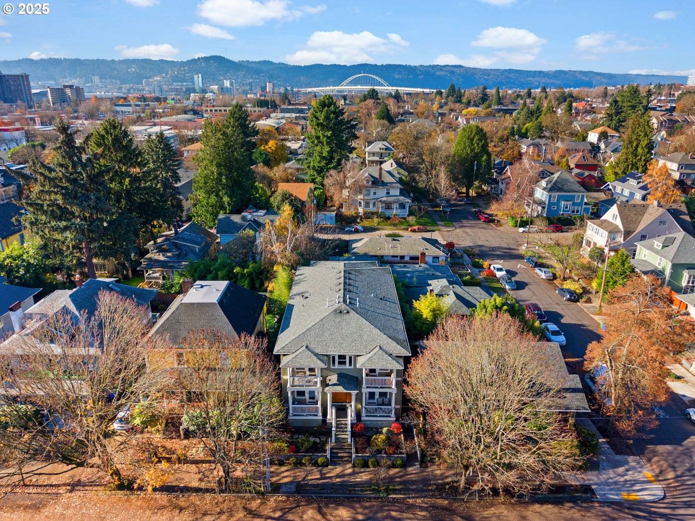 Portland, OR 97212,2013 NE 10TH AVE #E