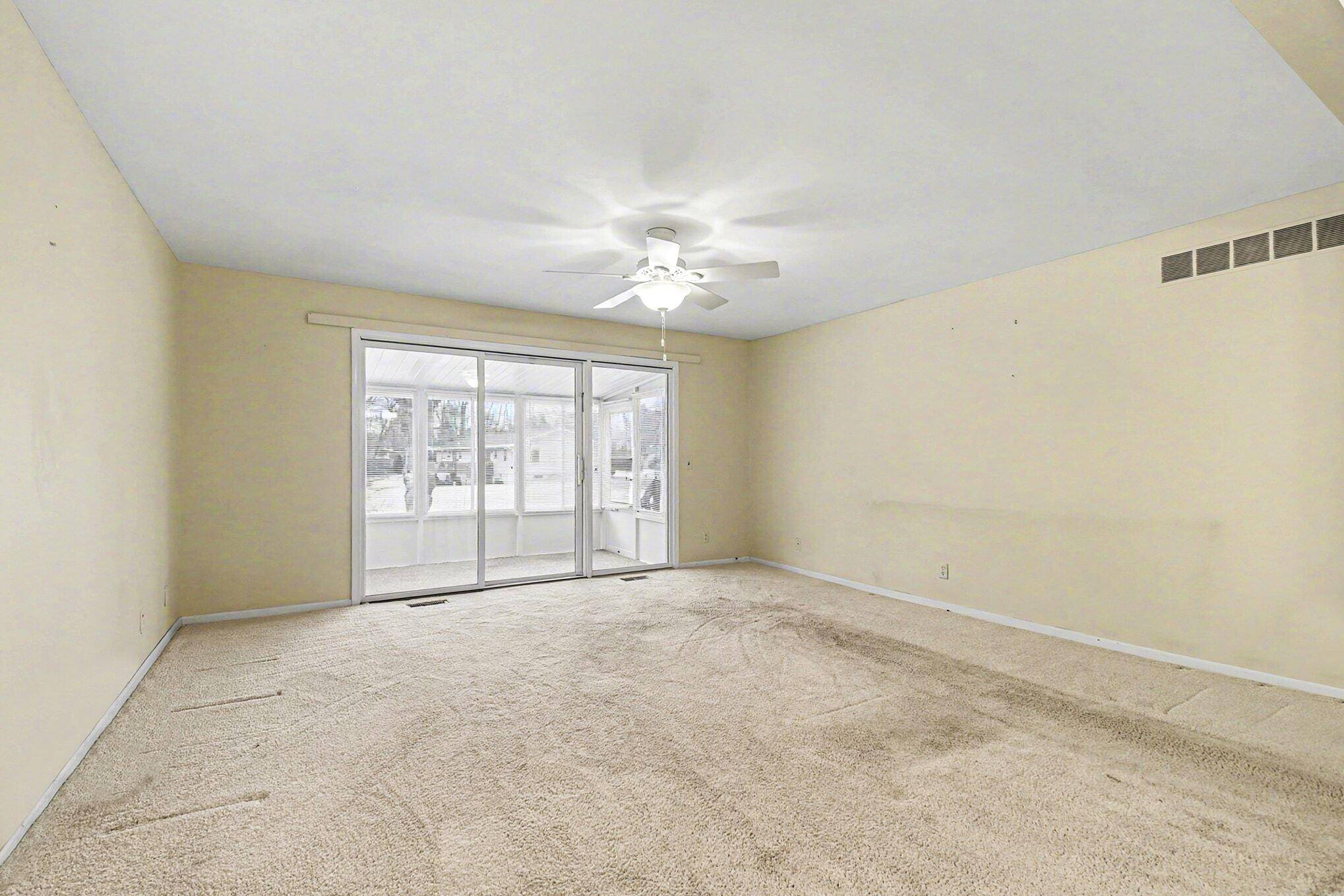 Grand Rapids, MI 49548,5785 Leisure South DR SE #139