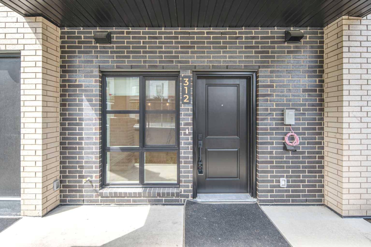 Calgary, AB T3B 6P8,4270 Norford AVE NW #312