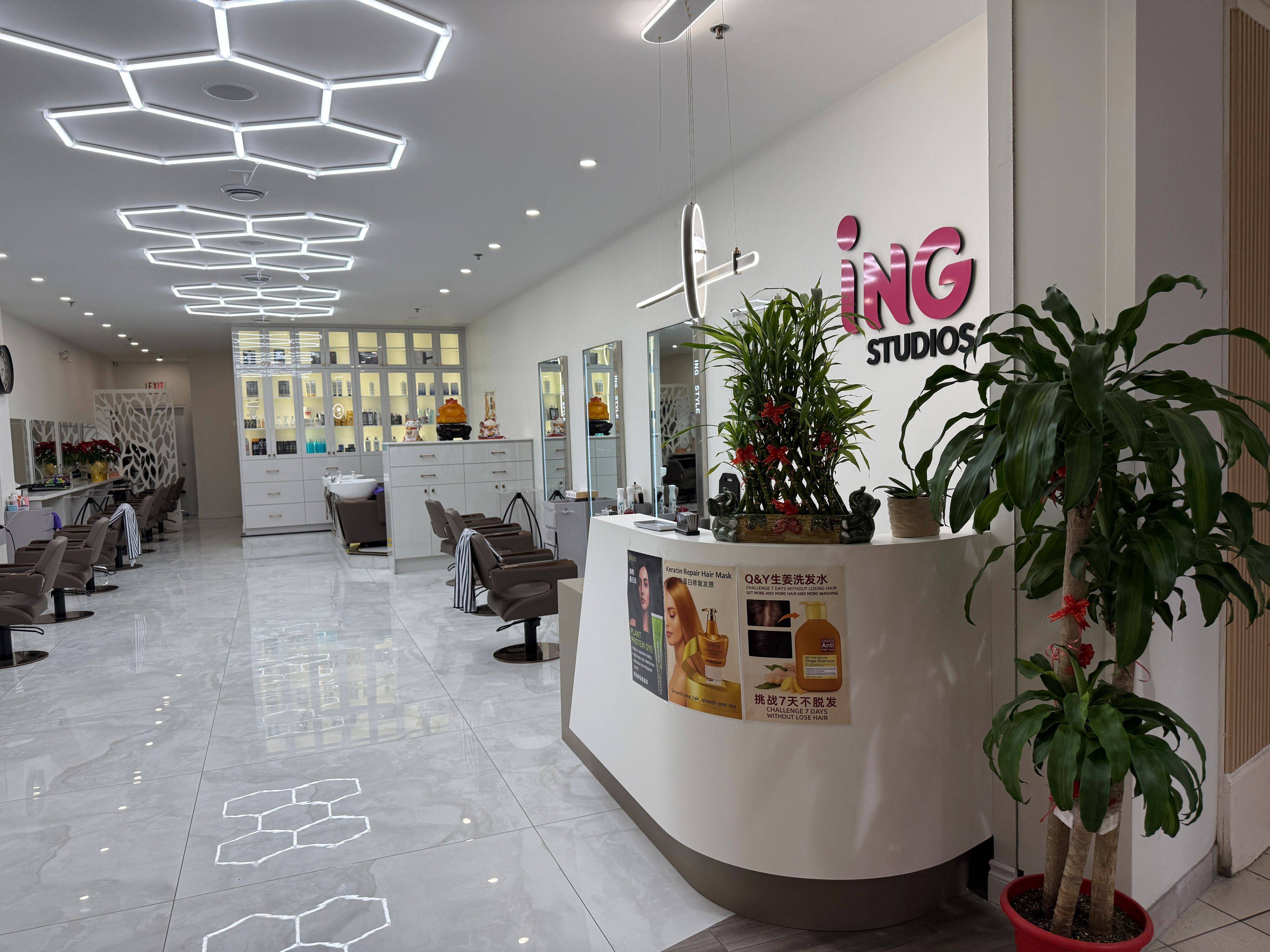 Toronto E05, ON M1W 2S8,2900 Warden AVE #152