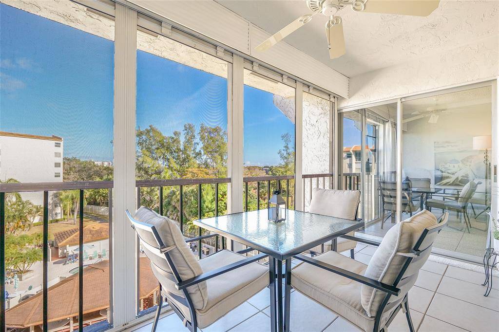 Lauderhill, FL 33319,3920 Inverrary Blvd #604-C