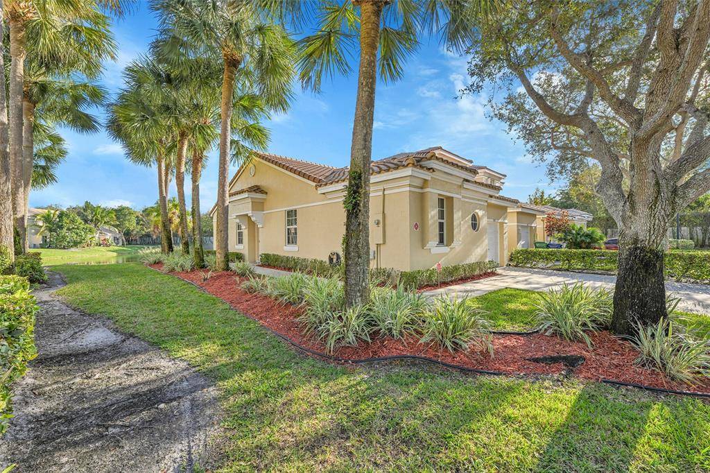 Lauderhill, FL 33319,5660 Enclave Pl