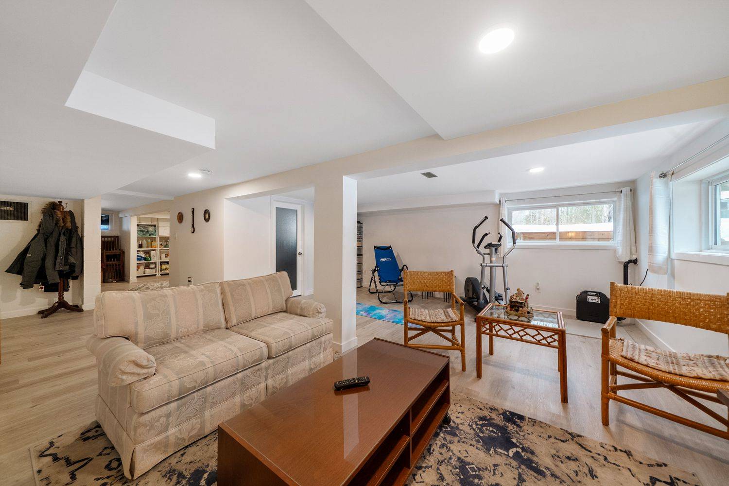 Tiny, ON L9M 0H3,11 Duquette CT