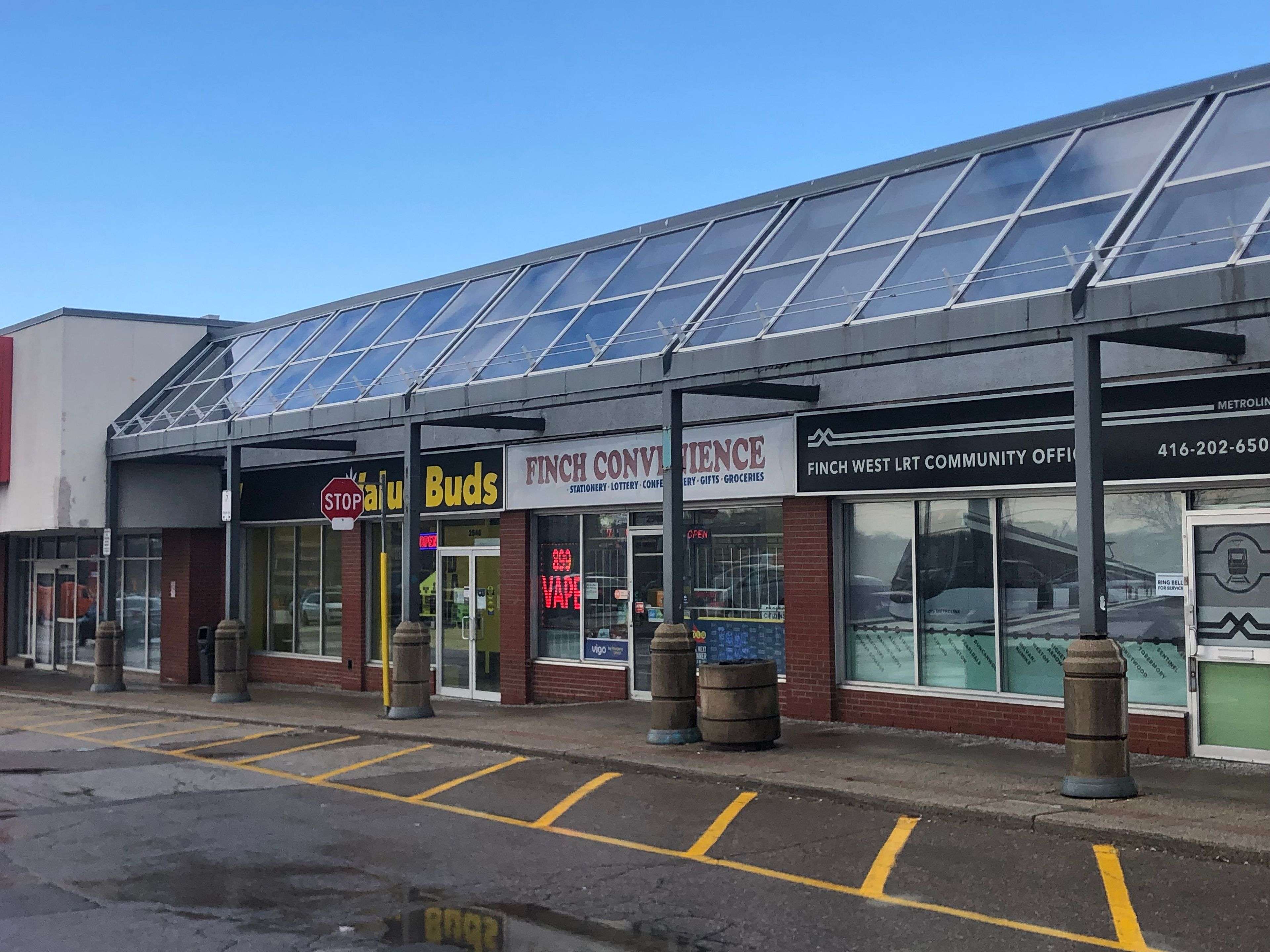 Toronto W05, ON M9M 2G3,2552 Finch AVE W #16