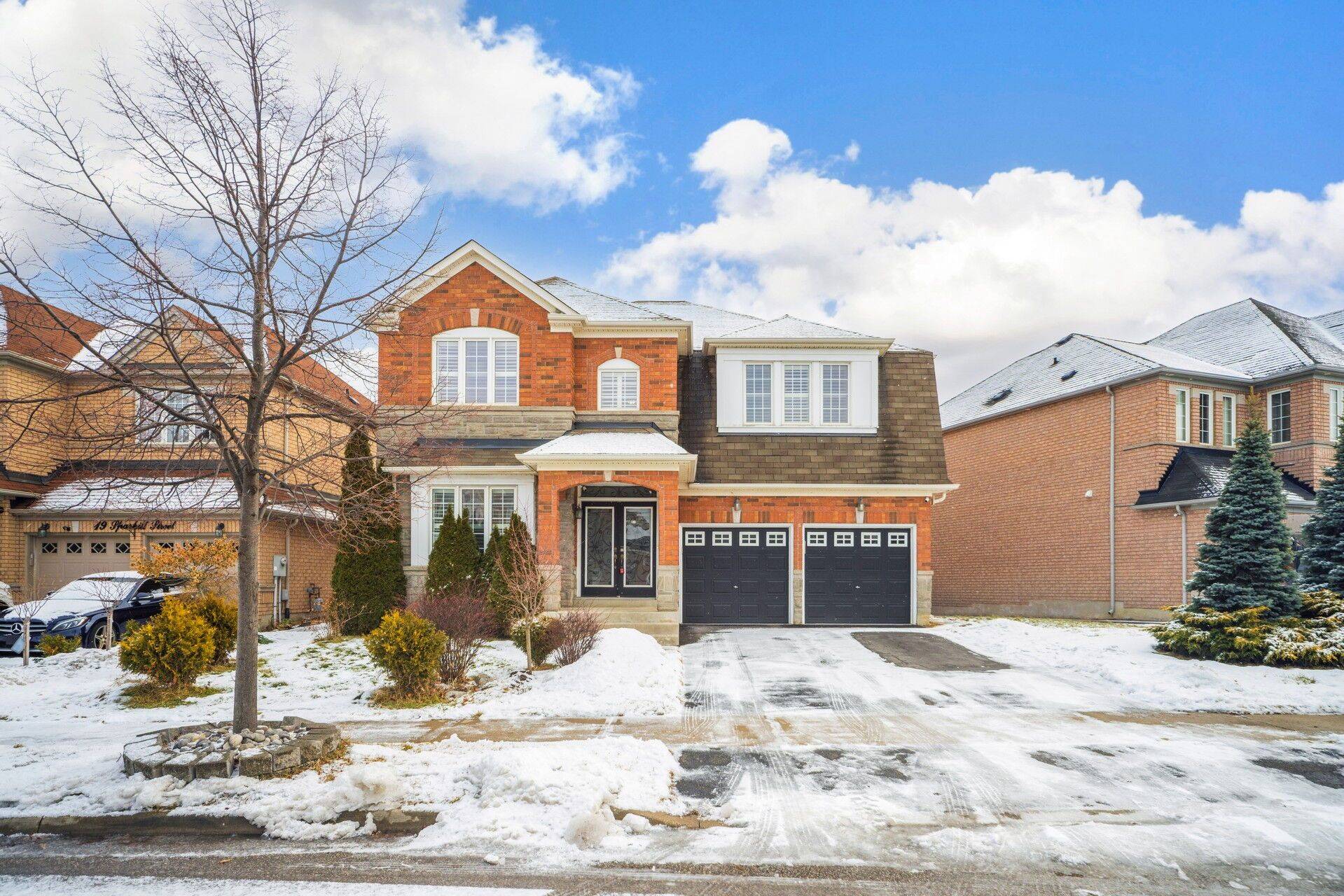 Brampton, ON L6R 0P2,17 Sparhill ST