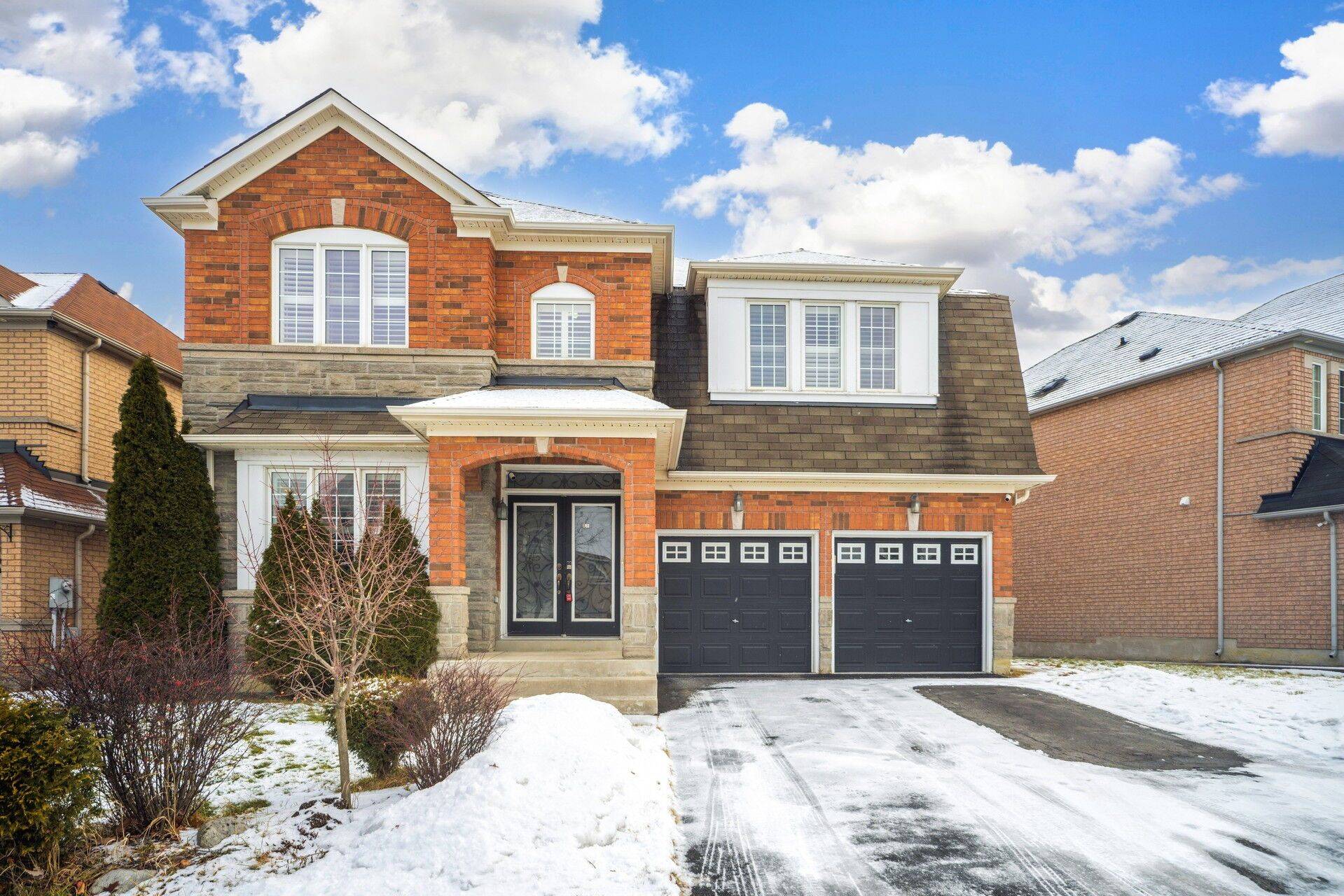 Brampton, ON L6R 0P2,17 Sparhill ST